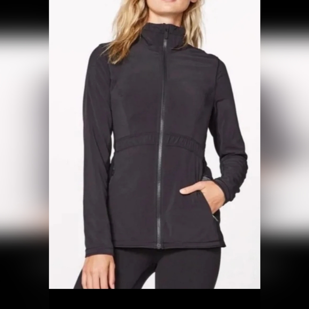 Lululemon Athletic Round Trip black jacket